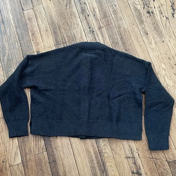 Quince Cropped Cardigan, Charcoal, Size M - Picture 4 of 4